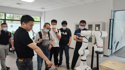 百年工藝與智能制造的融合之旅 福田康明斯參訪珞石機器人，技術轉讓共繪新藍圖